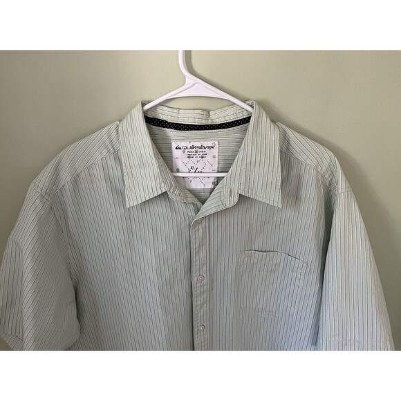 Quiksilver Men's Casual Striped Button Down Shirt Green Short Sleeve Size XL - Picture 2 of 6